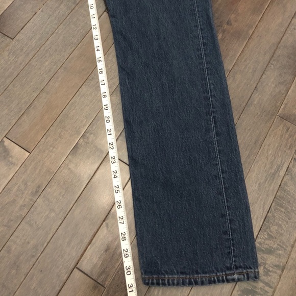 Vintage Levi’s 501 Jeans!!! - Picture 7 of 8